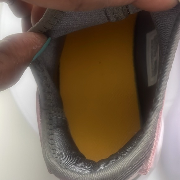 Nike Flex Runner 2 - Size 5.5 - Picture 10 of 12